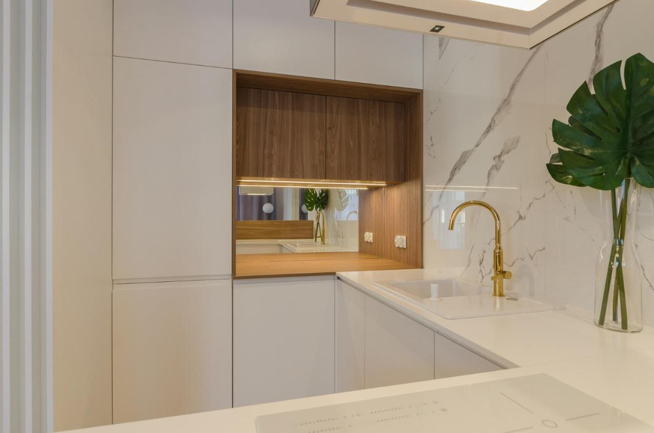 Apartament Rozana Poznań Exteriör bild